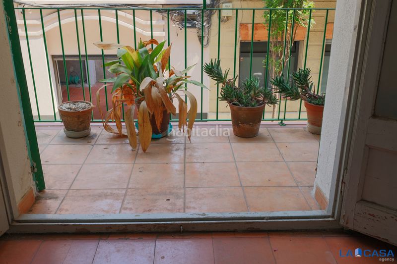 Foto cd08a012-821a-4cea-8902-150874d9d4a9. Pis a La Bordeta Barcelona