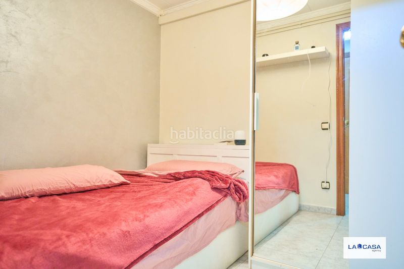 Foto d9b1bd67-7f56-41c4-ad77-d5e0800766f8. Pis amb calefacció a Hostafrancs Barcelona