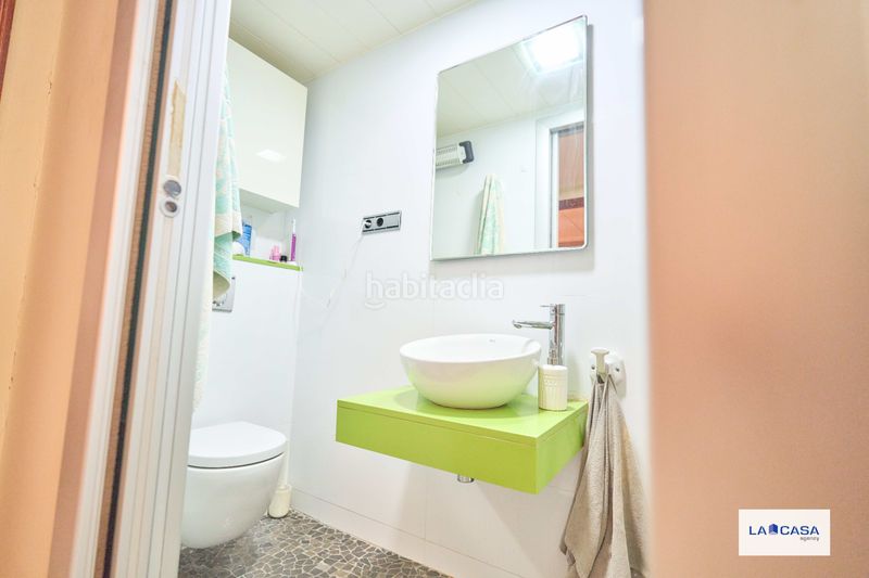 Foto a468a59a-f39c-414f-9a54-7d6406de8c65. Piso en Hostafrancs Barcelona