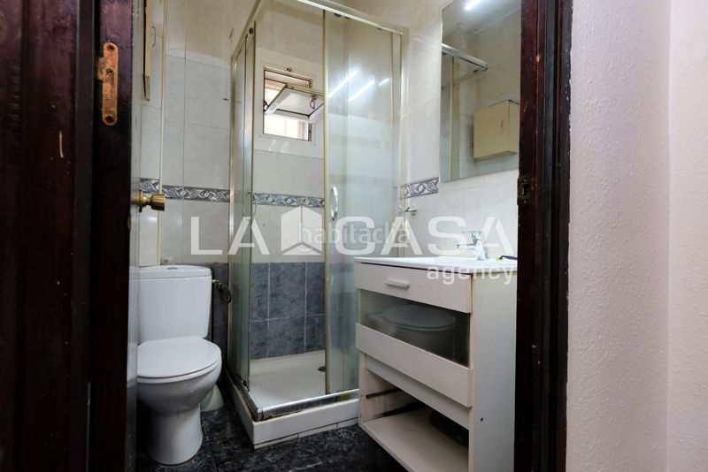 Foto 5f0ee0c1-f941-44c2-89d5-a05b2caf728f. Pis amb calefacció a Turó de la Peira Barcelona