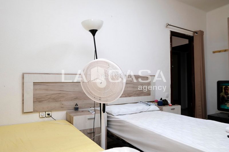 Foto b3dfe097-9c30-4392-8b92-25e55be76f7d. Pis amb calefacció a Turó de la Peira Barcelona
