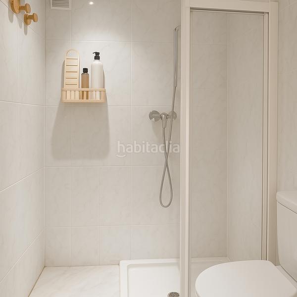 Foto c47ace05-430e-488c-afa0-e8366b62fef9. Etagenwohnung mit parking in Santa Eulàlia Hospitalet de Llobregat (L´)