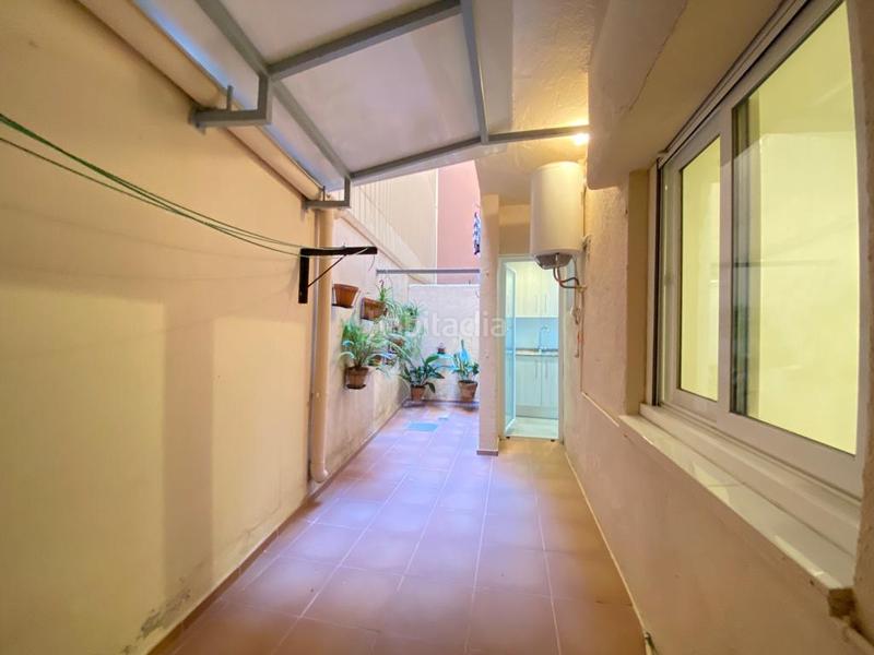 Foto f6c0bc44-d3ce-4d5b-99cb-9c220974c072. Edificio en La Teixonera Barcelona