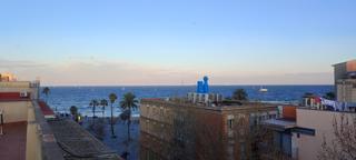 Appartement  De grau i torras. Piso en venta con vista de mar de barcelona
