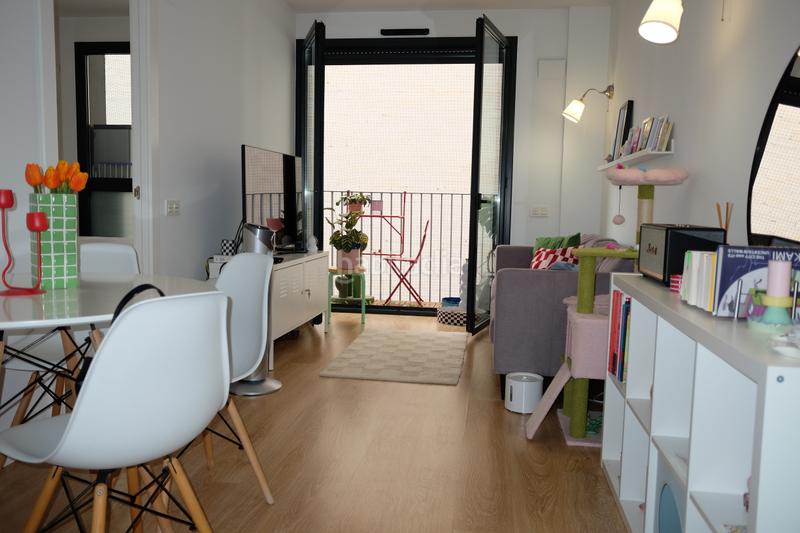 Foto f4ca0a1d-3a54-49b3-ae82-57ac6109bd41. Piso en Navas Barcelona