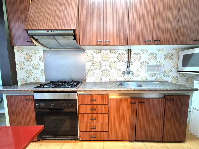 Foto b63a9802-2e89-43fb-ad8c-6cdacaf2b4cf. Pis a Sant Andreu de Palomar Barcelona