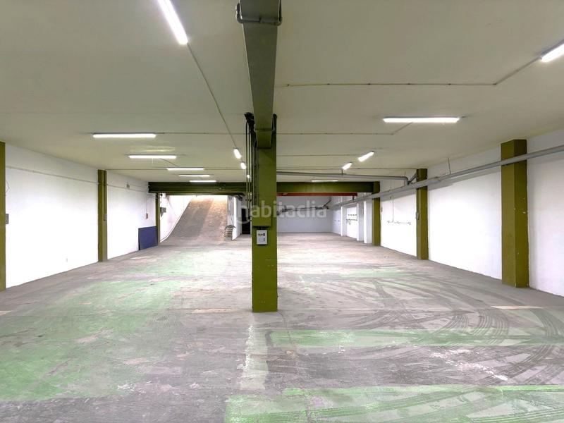 Foto 24f81df7-bf53-448d-83e8-3458e44c195e. Local commercial dans Riu Nord Santa Coloma de Gramenet