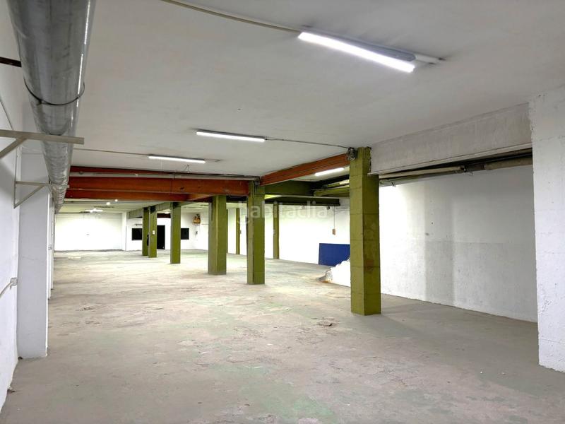 Foto 91e0ec76-95ac-4c04-8ec3-d5dd10bcf7c8. Local commercial dans Riu Nord Santa Coloma de Gramenet