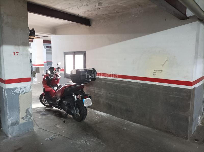 Foto b1f629bc-e5e9-417c-91df-dcb4e663ce6c. Posto auto in Riu Sud Santa Coloma de Gramenet