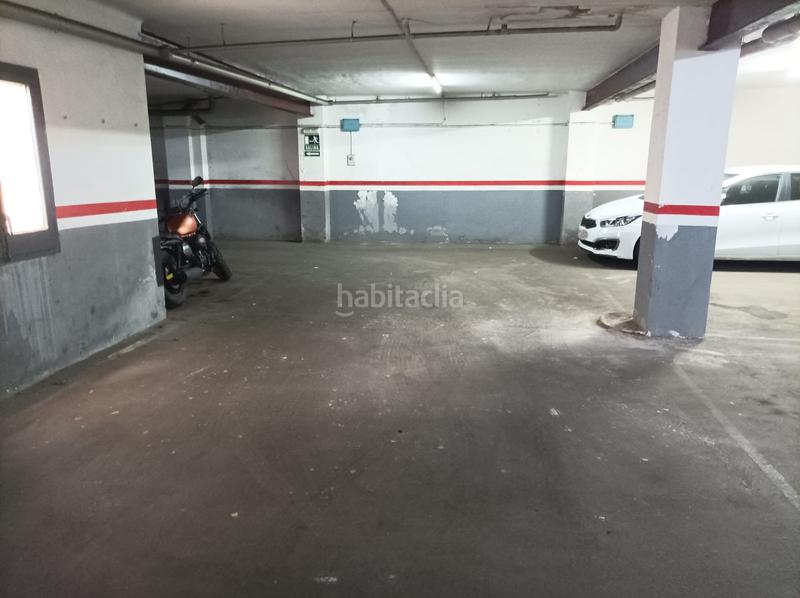 Foto cff5e6ed-ded0-455a-b87a-eca8286c6026. Posto auto in Riu Sud Santa Coloma de Gramenet