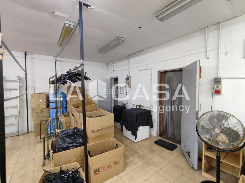 Foto 18b3c832-5b21-45e2-88f6-3741723f12c6. Geschäftsraum in Can Mariner Santa Coloma de Gramenet