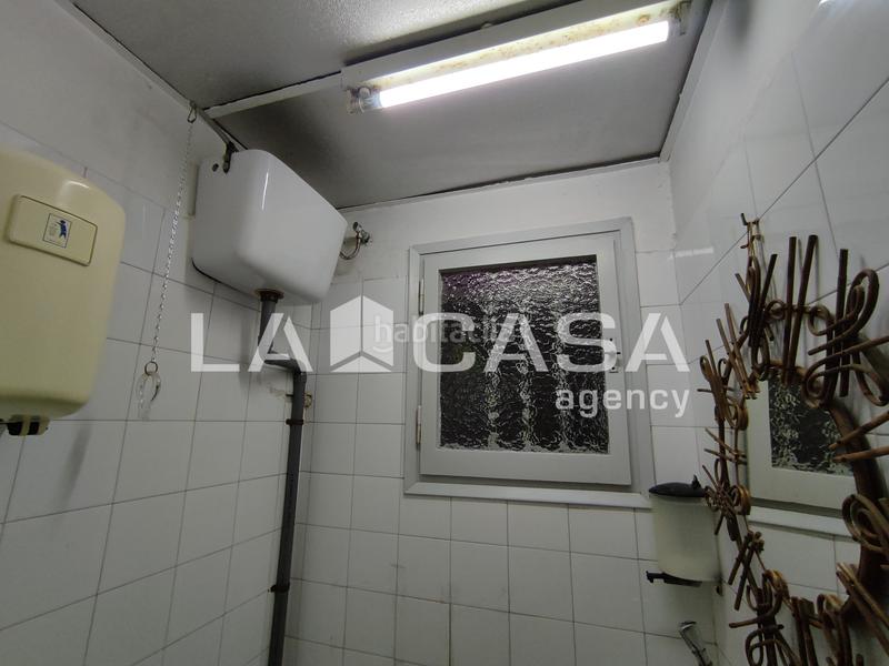 Foto 2c6bd5f3-e063-4d4a-a8cb-2ab38071af5d. Geschäftsraum in Can Mariner Santa Coloma de Gramenet