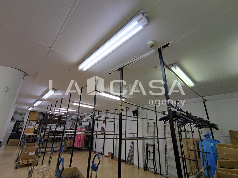 Foto adc16017-31c2-4e90-850d-ff6756530a30. Geschäftsraum in Can Mariner Santa Coloma de Gramenet