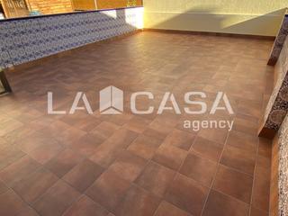Etagenwohnung in Singuerln. Piso totalmente exterior con 2 terrazas!
