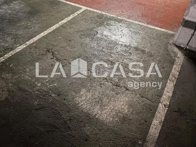 Foto 2231c581-0690-4bf0-bdde-0c695809391b. Posto auto in Santa Rosa Santa Coloma de Gramenet