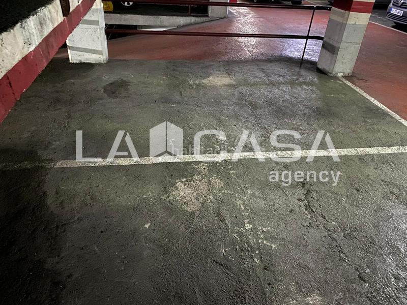 Foto b342327c-0409-4044-b360-2f62a703117d. Posto auto in Santa Rosa Santa Coloma de Gramenet