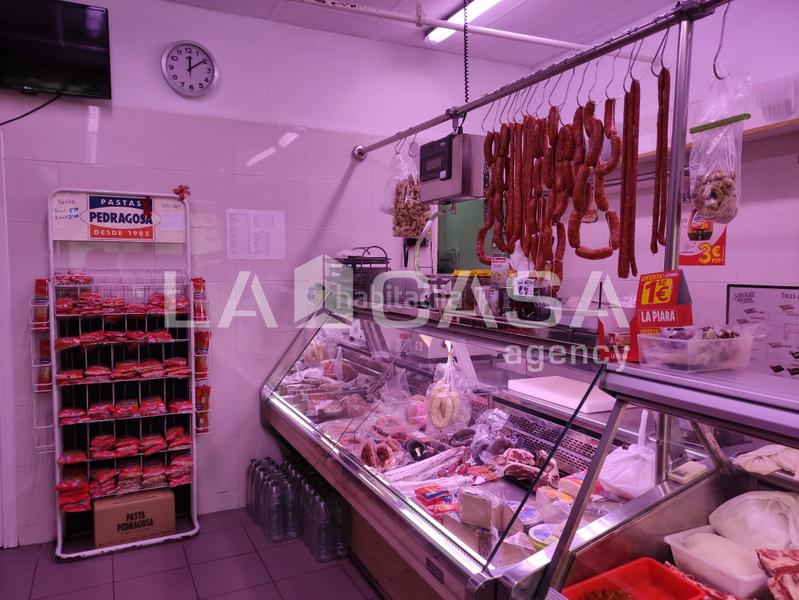 Foto 5375ee8f-f03c-4603-a367-d1b063388ffc. Local comercial oportunidad de local en el centro de santa coloma! en Santa Coloma de Gramenet