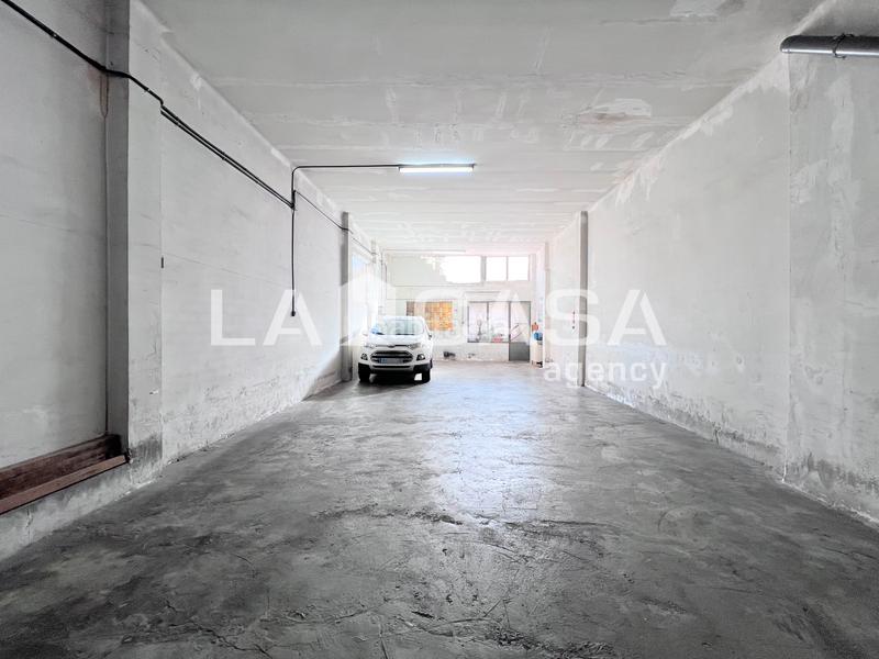 Foto a91cbd06-dd72-47e5-80a4-faa7edee8cdc. Piano terra in La Salut Badalona