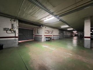 Car parking in Llefià