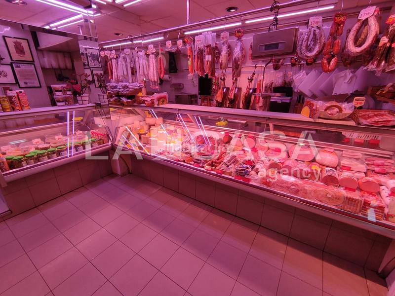 Foto 74a424f3-0146-4e1c-bc82-f4a6b283fb3e. Local commercial dans Riu Sud Santa Coloma de Gramenet