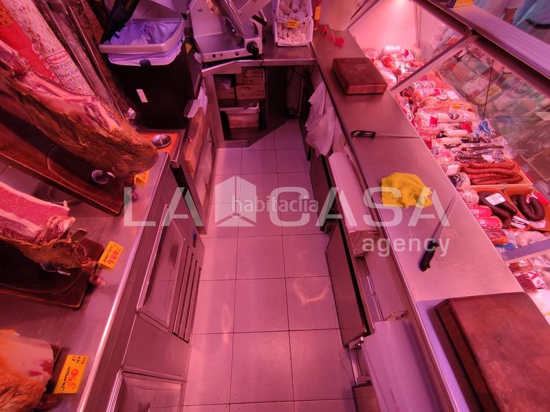 Foto 8787c88c-75d4-4f30-9dcd-61a9f67ed0ff. Local commercial dans Riu Sud Santa Coloma de Gramenet