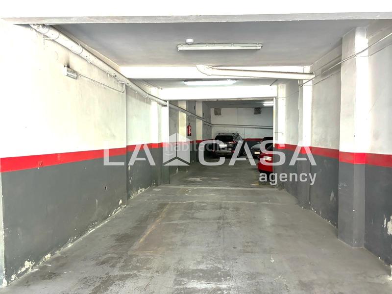 Foto db44720f-fe18-41e4-be39-604afa428a14. Local comercial en Santa Rosa Santa Coloma de Gramenet
