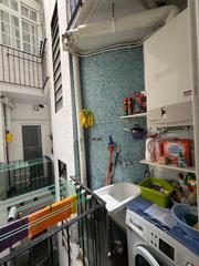 Appartement à Sant Ramon - Maternitat. La casa agency presenta acogedor piso