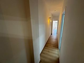 Pis a Sants-Badal. La casa agency presenta piso reformado a estrenar  balcón  ascen