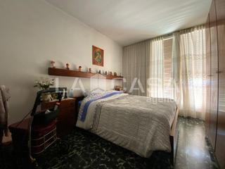 Pis a Centre. Oportunidad única! piso de 102m con balcón, ideal como nuevo hog