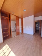 Piso en Sant Andreu de Palomar. Oportunidad en sant andreu