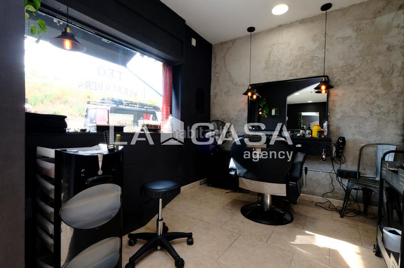 Foto 0e94af31-7463-485e-b257-08a5da79322e. Local comercial se vende local comercial en excelente estado en avenida meridiana, sant andreu ideal para negocio o inversión en Barcelona