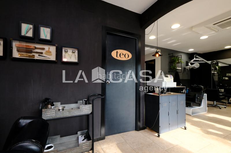 Foto 52da64a0-70e0-4099-88d4-bad9ec5340be. Local comercial se vende local comercial en excelente estado en avenida meridiana, sant andreu ideal para negocio o inversión en Barcelona