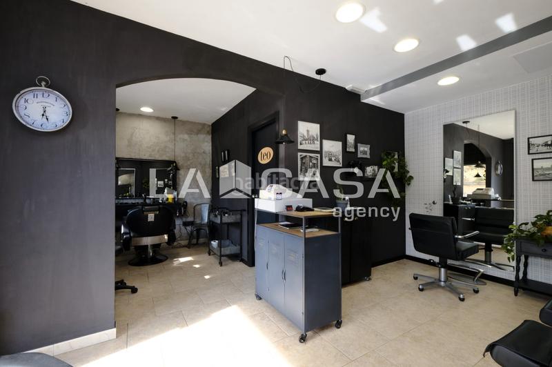 Foto 6f0ae111-acba-4db9-ba3b-18b8f56a14ba. Local comercial se vende local comercial en excelente estado en avenida meridiana, sant andreu ideal para negocio o inversión en Barcelona