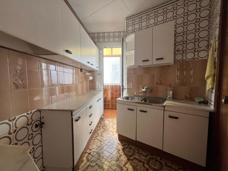 Foto 9355bf28-fce6-4c95-a0b9-6e57746c1b75. Piso vive con estilo y luz en el corazón de Sants! en Barcelona