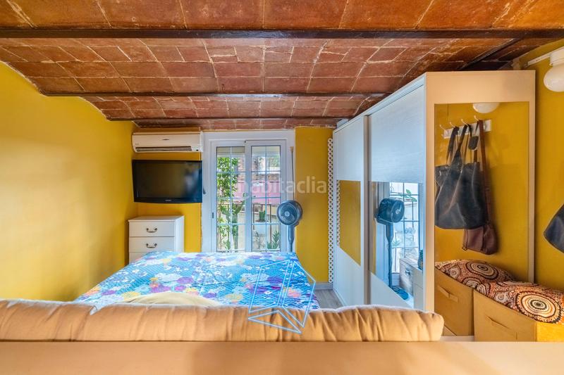 Foto 90dbd848-f77b-4ce4-9e40-98ccae63fee5. Piso en pleno corazón de la dreta de leixample, en la elegante y codiciada calle roger de flor, se encuentra este encantador loft de 45 en Barcelona