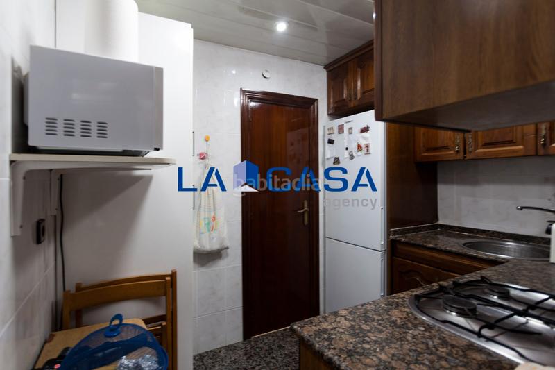 Foto 5e4018ca-1a51-4754-aa62-568eb5ca6d29. Piso oportunidad piso con balcon frances en Les Planes Hospitalet de Llobregat (L´)