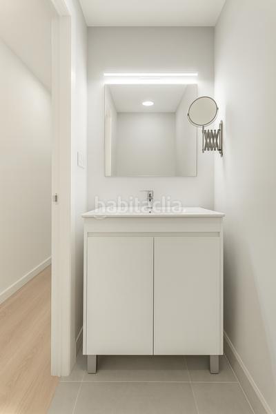 Foto ebf0dae6-3b05-4491-a630-79ce7f087a35. Piso la casa agency presenta magnifico piso en Baix Guinardó Barcelona