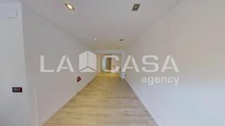 Planta baixa a Guinardó. La casa agency presenta