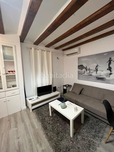Foto c3f0d8a1-8331-4098-bdf3-4100ecf13ccc. Planta baja la casa agency teda a conocer este increible piso en la Barceloneta!! en Barcelona