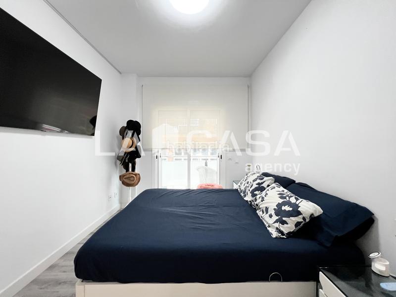 Foto c17cfa51-eef2-459e-87cc-60d40e13fb23. Piso se presenta en venta un espectacular piso completamente reformado hace un año, con materiales y acabados de primera calidad, ubica en Badalona