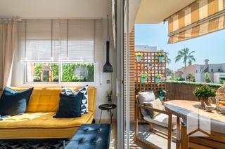 Duplex à Baixador. La casa agency presenta en exclusivaático dúplex en lluminetes