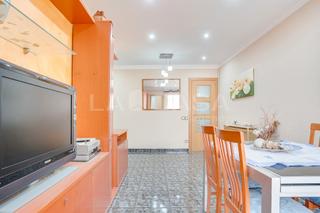 Pis a Sanfeliu. Piso en venta en calle del rei en jaume