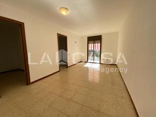 Etagenwohnung in Riu Sud. Piso con ascensor y balcón!
