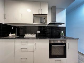Rez-de-chaussée à Llefià. Oportunidad en la zona! piso reformado!la casa agency tiene el p