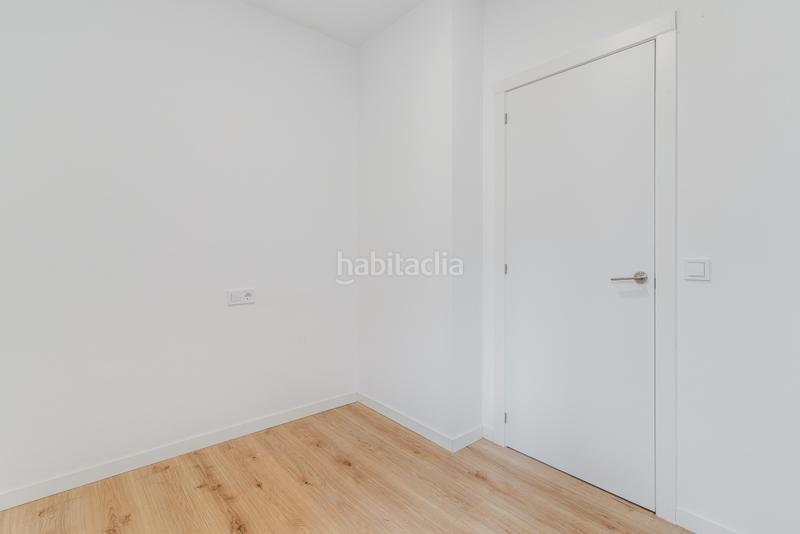 Foto 978af0d6-a750-436f-9e00-a86e1e817041. Ático  con terraza privada en venta en el Guinardó en Barcelona