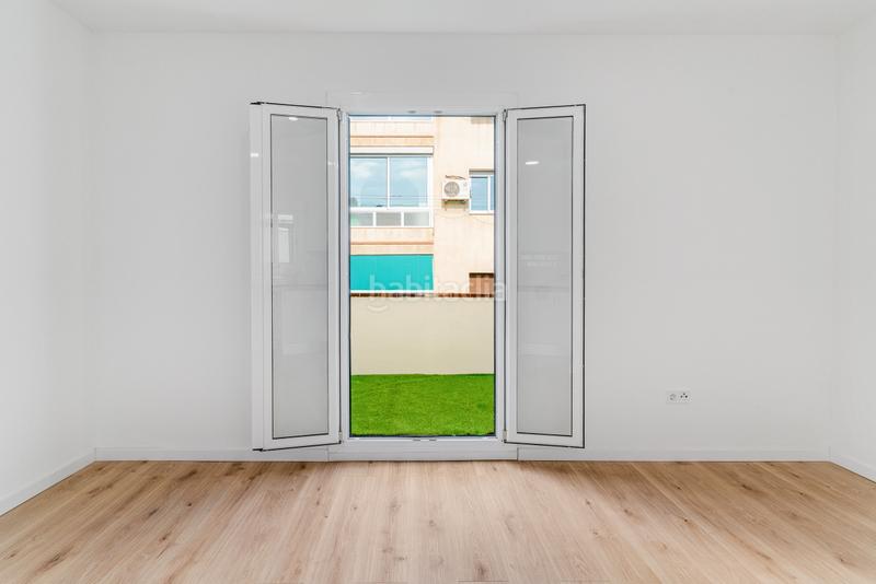 Foto aadea5a7-3bcb-4ecc-85ca-9f0cf4a2be76. Ático  con terraza privada en venta en el Guinardó en Barcelona