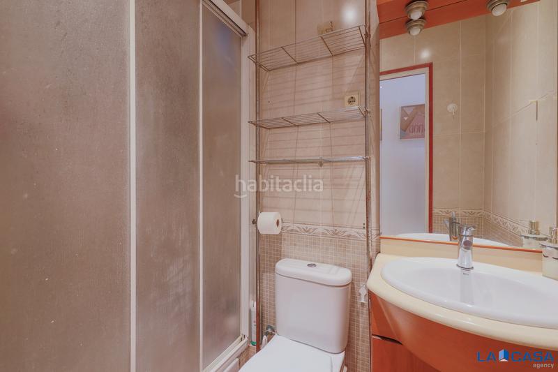 Foto 49847b83-10f4-4f8f-8af9-aa875c00f3c1. Appartamento in Sants Barcelona