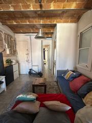 Appartamento in Hostafrancs. Piso exterior con 2 balcones  5 sin ascensor