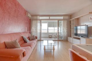 Appartement à La Verneda - La Pau