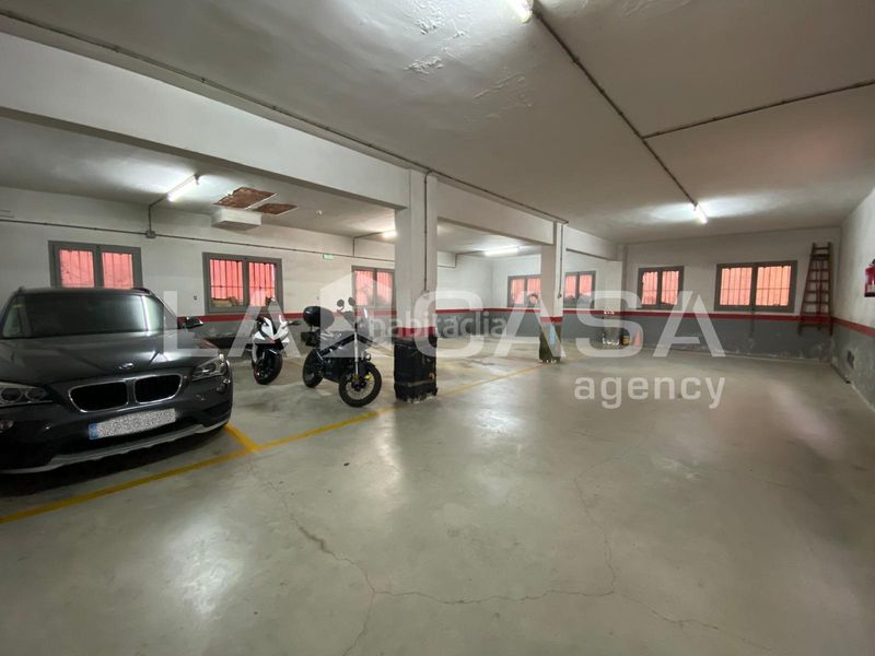 Foto 1e7df26f-c132-47e3-a3c0-185421c5e2cb. Local comercial excelente oportunidad de inversión local de 266 m2 en avenida anselm de riu singuerlín en Santa Coloma de Gramenet